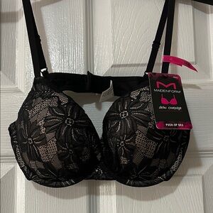 Maidenform Black Floral Lace Bra